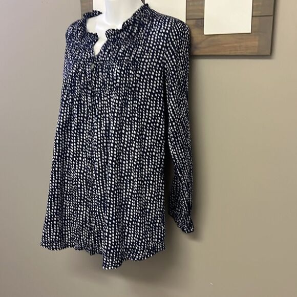 Lola Australia Navy Abstract Dotted Cotton Button Down V-Neck Ruffled Tunic- Lrg - Picture 2 of 10